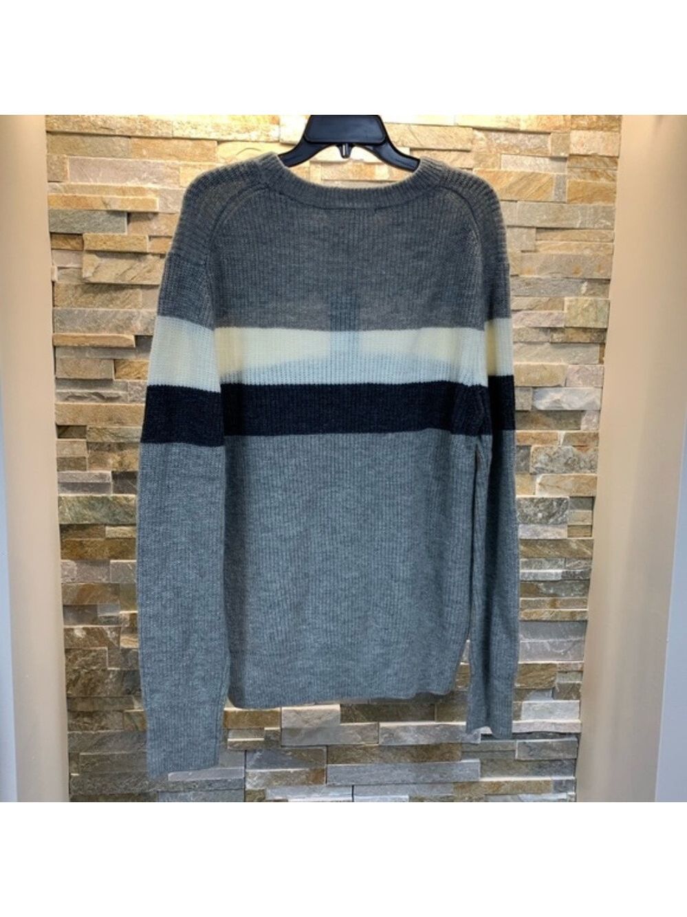 Slate & Stone Men's Colorblock Sweater - Picture 4 of 6